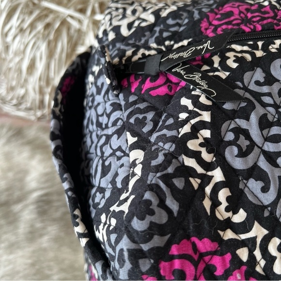 VERA BRADLEY Canterberry Magenta XL Duffle Bag Black Hot Pink 2013 Travel - Picture 5 of 14